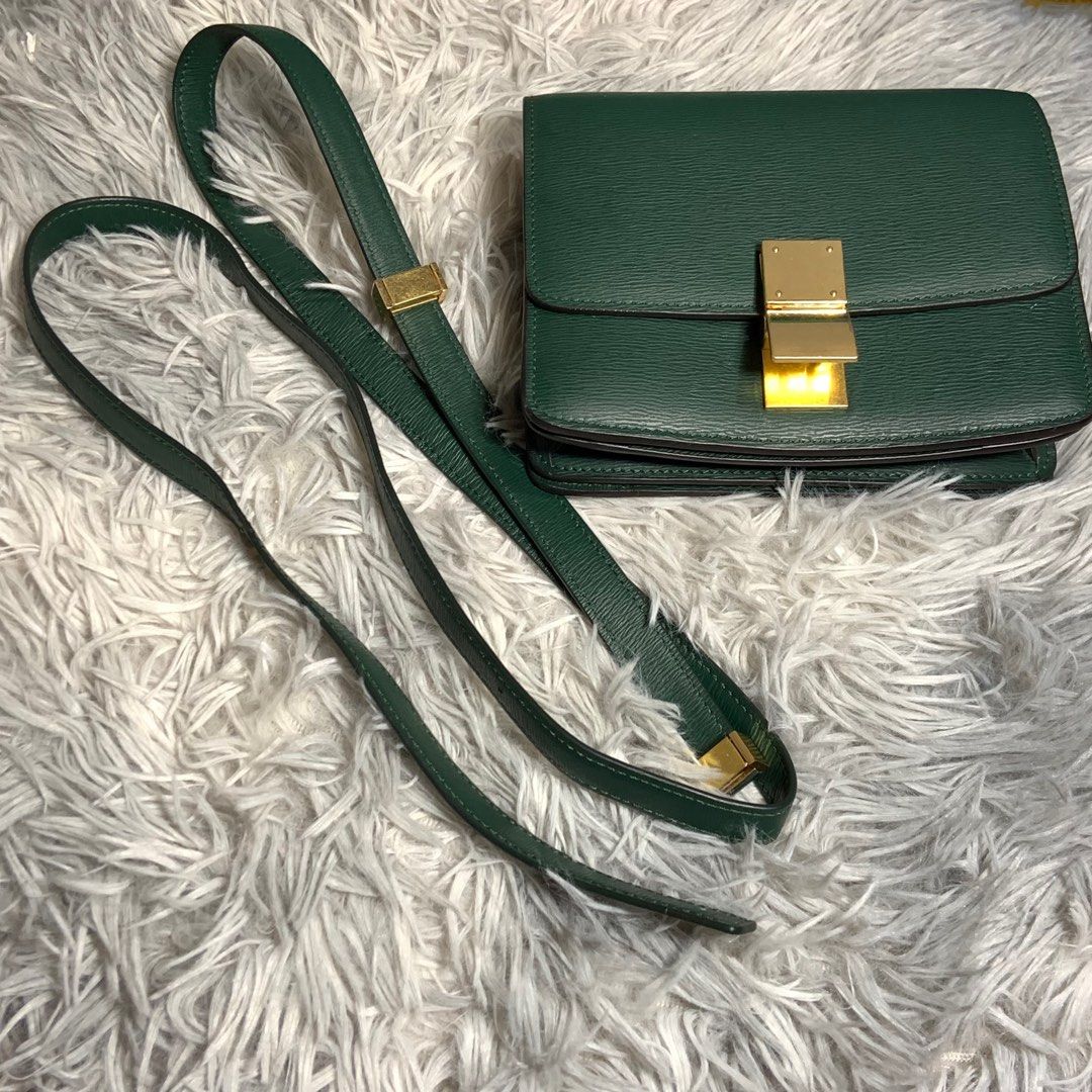 Celine - Classic Box Flap Bag (Category: Luxury Bags & Wallets) located in Dagupan City. Submitted by .archivefashion (Listing ID 1406075280, Image 1). Description: Condition: 9/10 Flaws: Minimal sign of usage only.