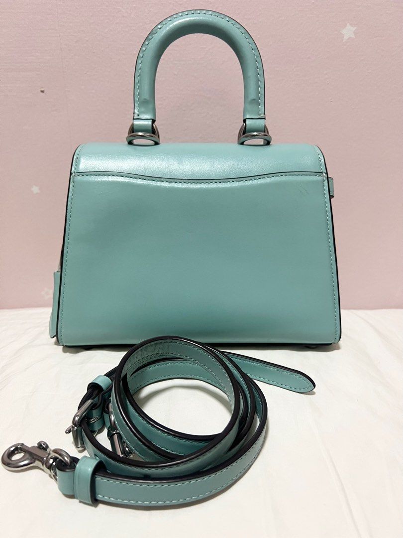 Coach sammy 21 tophandle (Category: Luxury Bags & Wallets) located in Quezon City. Submitted by obsessedwithbagsbymsjpq (Listing ID 1405928215, Image 3). Description: .