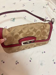 (Category: ) located in . Submitted by wendyywu (Listing ID 1406054722, Image 1). Description: .
