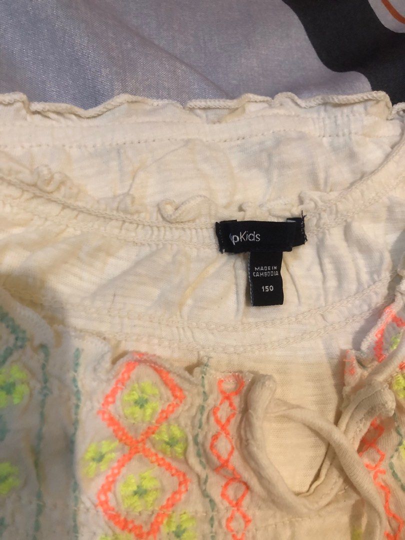 Gap Kids (Category: Babies & Kids Fashion) located in Pasig City. Submitted by boundless93 (Listing ID 1406065567, Image 2). Description: Boho Gapkids Preloved, still very nice With freebie.
