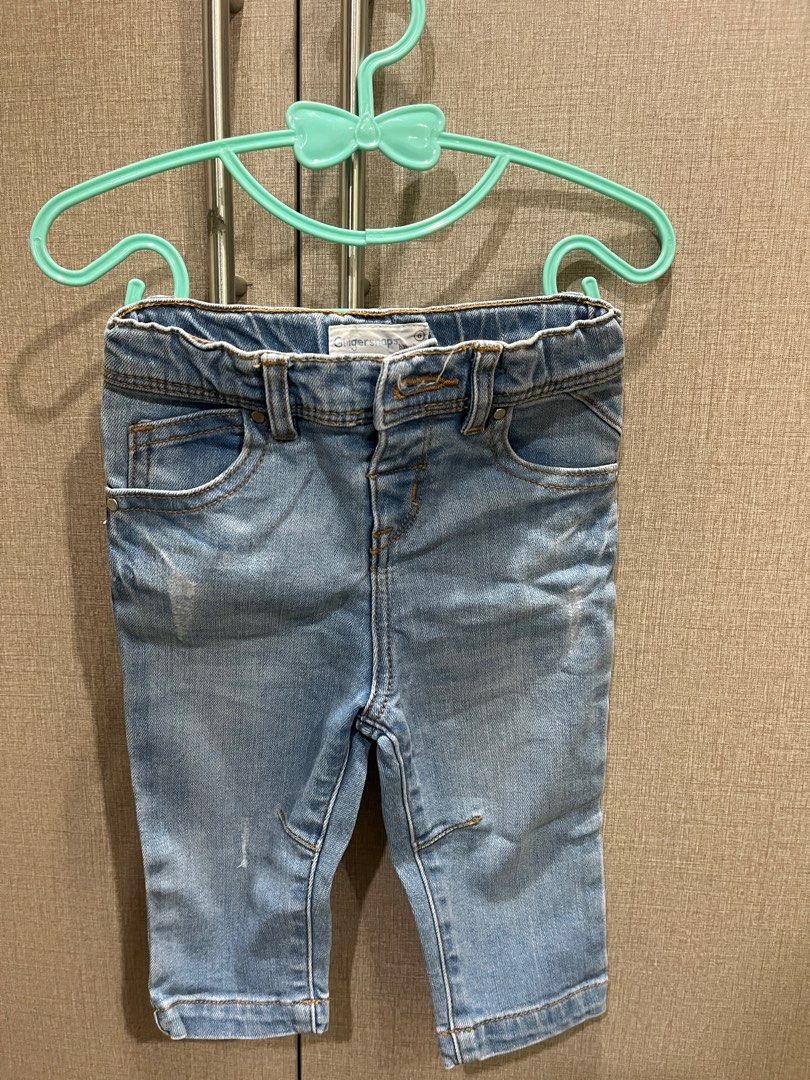 Gingersnaps Baby Boy Jeans Size 6 (Category: Babies & Kids Fashion) located in Manila. Submitted by sjoemd (Listing ID 1405917259, Image 1). Description: - Gingersnaps light blue denim jeans - Size 6 - Classic five-pocket design - Button and zipper closure - Comfortable elastic waistband - Ideal for everyday wear.