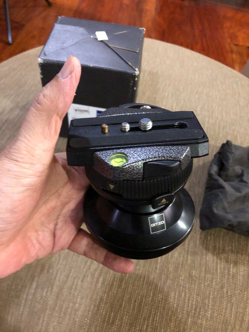 Gitzo GH5380SQR Series Systematic Ball Head (Category: Tripods & Monopods) located in Quezon City. Submitted by nextist (Listing ID 1405916498, Image 2). Description: decluttering too many camera accessories pls txt or call.