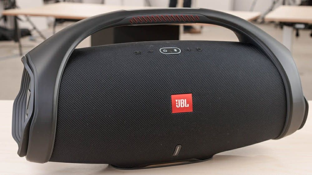 JBL Boombox 2 Portable Bluetooth Speaker (Category: Soundbars, Speakers & Amplifiers) located in Bacolod City. Submitted by carlithos (Listing ID 1406040635, Image 1). Description: JBL Boombox 2 – For Sale Condition: Gently used, fully working Sound: Powerful bass, clear highs, perfect for indoor or outdoor use Features: – Bluetooth wireless – IPX7 waterproof – Long battery life (up to 24 hours) – Durable build – Loud and clean sound quality.
