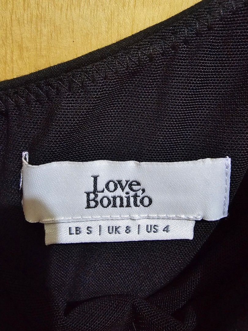 Love, Bonito Black Bodysuit (Size Small) (Category: Others Tops) located in Antipolo. Submitted by dinocolleen (Listing ID 1406088989, Image 3). Description: - Love, Bonito black bodysuit - Size: Small - Material: Smooth, stretchy fabric - Features snap closures at the bottom - used once .