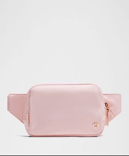 (Category: ) located in . Submitted by miqboutique (Listing ID 1406072211, Image 1). Description: .