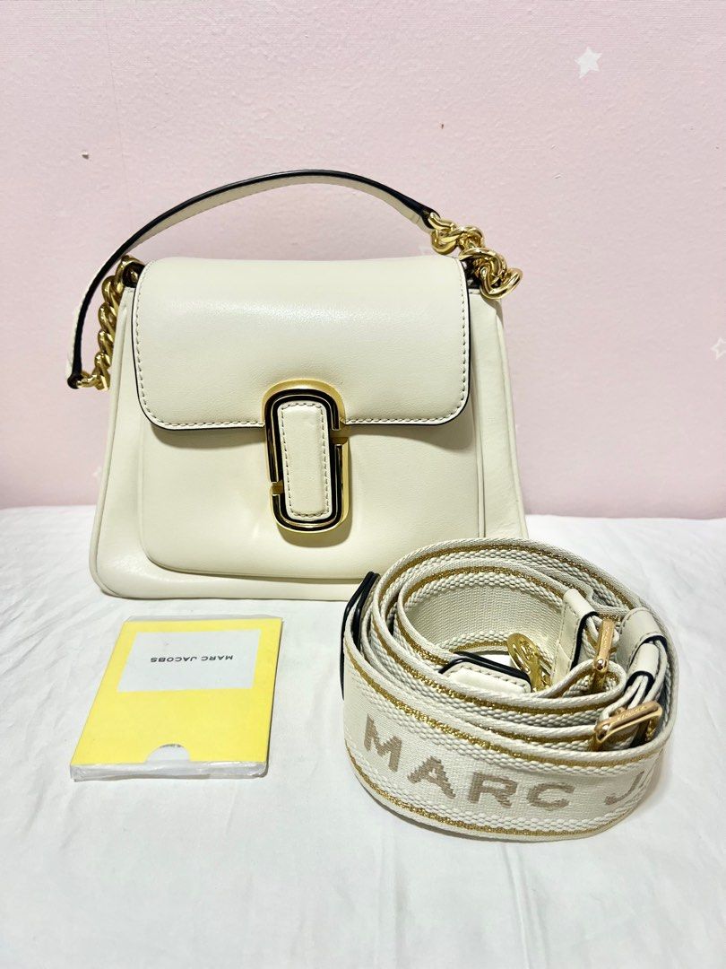 Marc Jacobs The J Marc mini (Category: Luxury Bags & Wallets) located in Quezon City. Submitted by obsessedwithbagsbymsjpq (Listing ID 1405941373, Image 2). Description: Inclusions: Care card and dustbag...