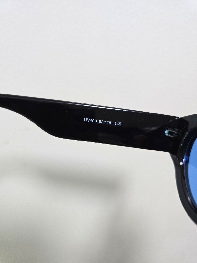 Metrosunnies Sunglasses - Michelle (Category: Sunglasses & Eyewear) located in Manila. Submitted by ptsyr (Listing ID 1406041531, Image 3). Description: From Metrosunnies UV400 sunglasses Black frames + blue lens RFS: Never used, design was not for me .