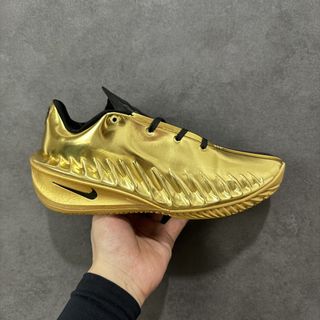 (Category: ) located in . Submitted by khai.uasneakers (Listing ID 1405986881, Image 1). Description: .