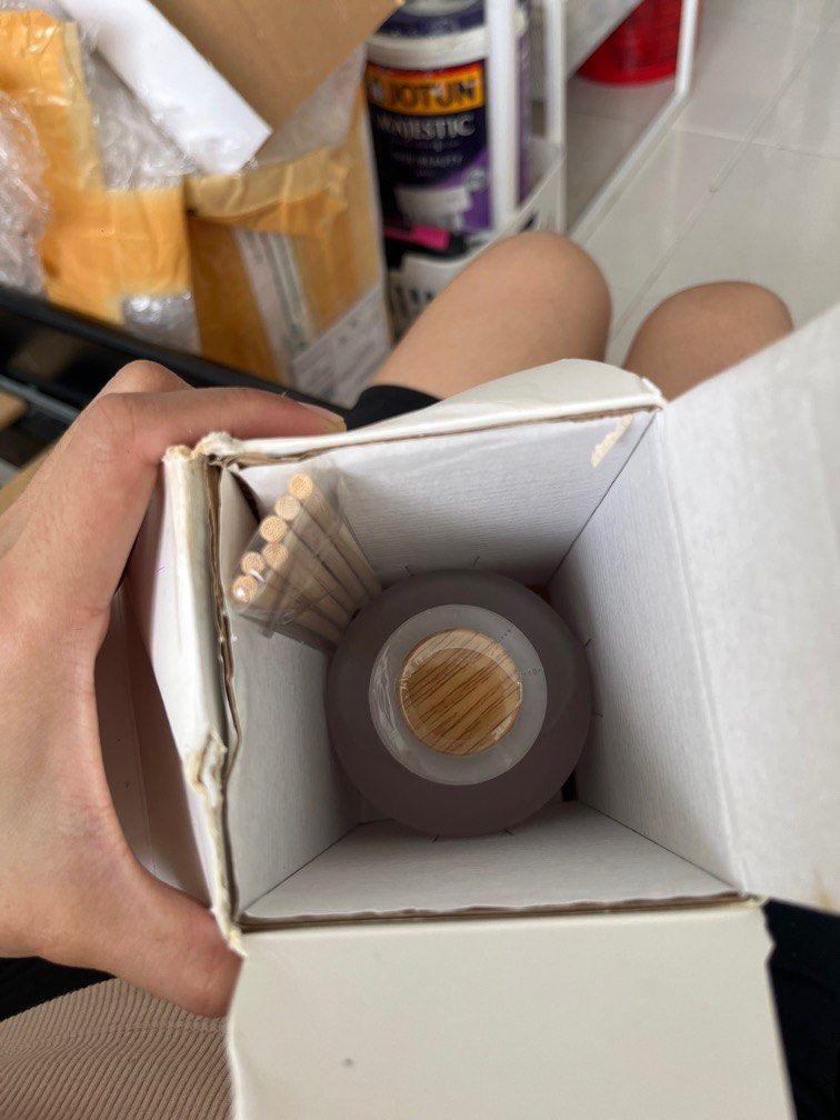 OBJET FORBIDDEN REED DIFFUSER (Category: Home Fragrance) located in Shah Alam. Submitted by byyukadavila (Listing ID 1405974806, Image 3). Description: Clearing my house. Bought long time ago. Sealed. .