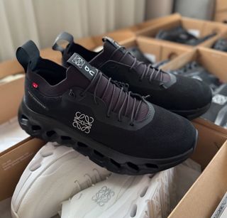 (Category: ) located in . Submitted by preloved__thingz (Listing ID 1406042491, Image 1). Description: .
