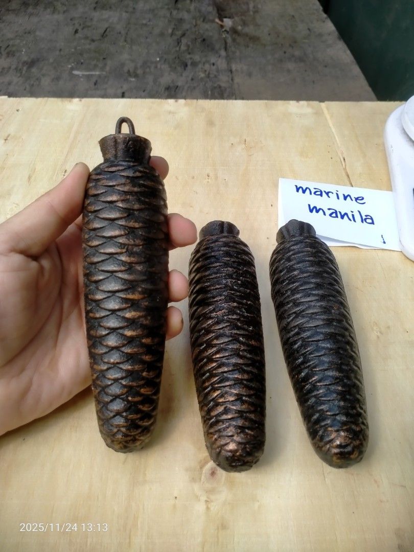 Original German weights for 8-day musical cuckoo clock (Category: Clocks) located in Manila. Submitted by cde.manila (Listing ID 1405959016, Image 2). Description: Original weights for 8-day musical cuckoo clock ..made in Germany ..1240+ grams rach actual weight 4500 pesos, set of 3 weights pick up sa Balut Tondo Manila tags: vintage clock antique clock mechanical clock keywind clock howard miller seth thomas hermle mantel clock mantle clock wall