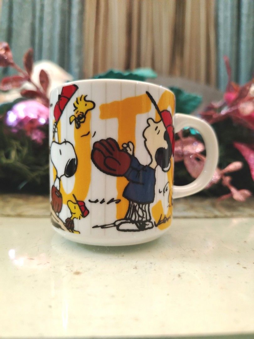 Peanuts Snoopy & Friends Baseball Teacup Mug (Category: Coffee & Tea Tableware) located in San Fernando. Submitted by jpmarketplace2023 (Listing ID 1406075436, Image 1). Description: 💚 All items are authentic from Japan. 💛 MOP: GCash (❌️ GCash Protect) 🩵 MOD: LBC only (❌️ S. Checkout, COD, COP) 💙 Meet-up: Vista Mall, San Fernando, Pampanga 💜 All items are on-hand. 🧡 First to pay gets the item first. ❤️ Breakable items are packed with care a