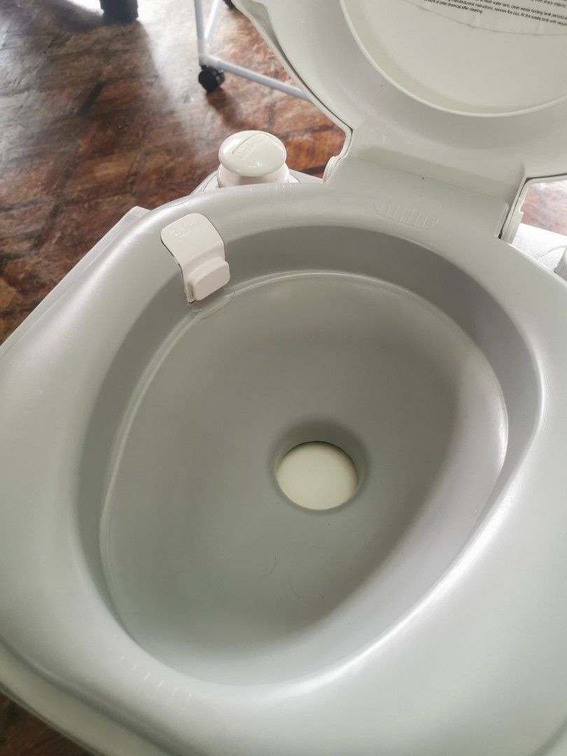 Portable Toilet with Flush (Category: Bathroom & Kitchen Fixtures) located in Manila. Submitted by sonderman (Listing ID 1405991392, Image 3). Description: Portable toilet with flush Brand new never been used For outdoor and camping 12 liter fresh water capacity 20 liter waste water capacity .