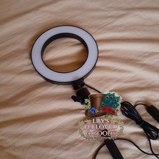 (Category: ) located in . Submitted by lilyprelovedgoods (Listing ID 1405931254, Image 1). Description: .