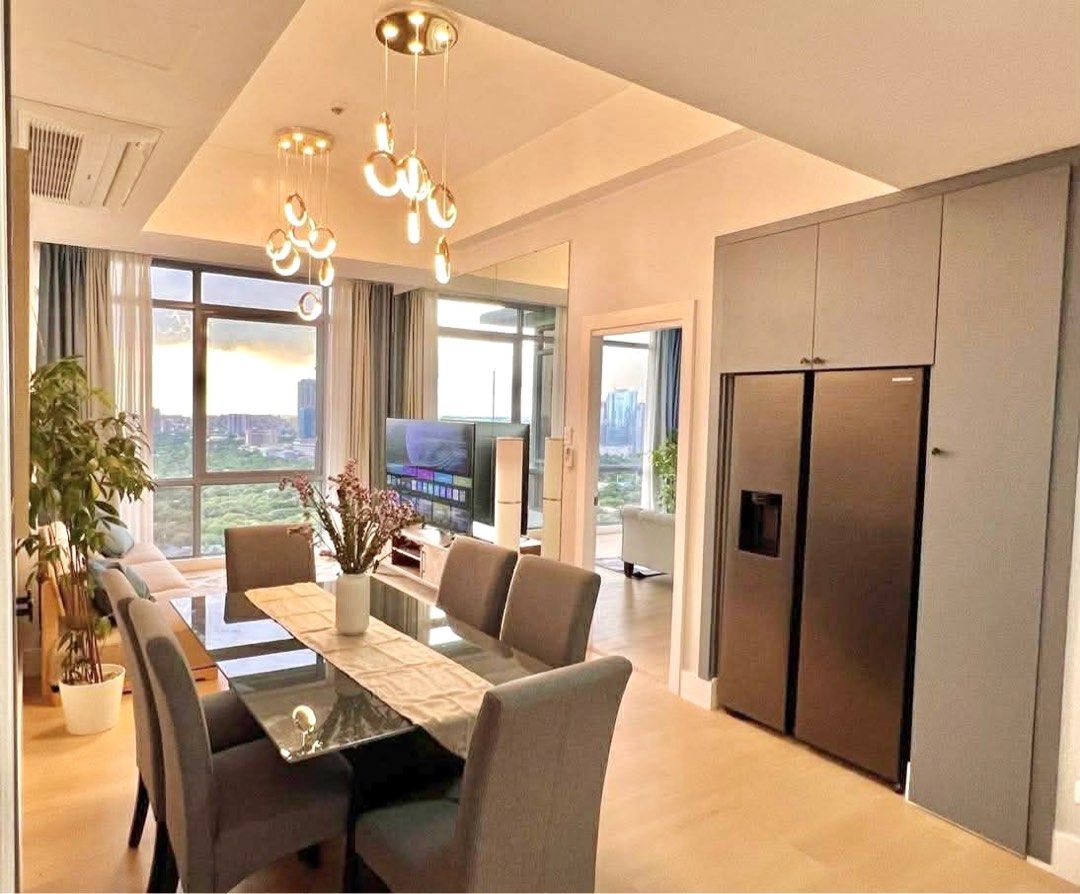 RUSH SALE - 2BR in Bellagio 3 Bgc (Category: Apartments & Condos) located in Manila. Submitted by bon.eric (Listing ID 1406000480, Image 1). Description: RUSH SALE 🏙️ Bellagio 3 BGC ✔️ Tower 3 ✔️ 2-Bedroom ✔️ Corner Unit ✔️ Unit Area: 95.20 sqm ✔️ 30th Floor ✔️ Golf Course View ✔️ 2 Toilet & Bath ✔️ Fully Furnished ✔️ Spacious Layout ✔️ Modern Interior Design ✔️ Maid’s Room w/ T&B ✔️ 1 Parking Slot ✅Selling Price: ₱24.8M (Gross Price) 💵 Cash On