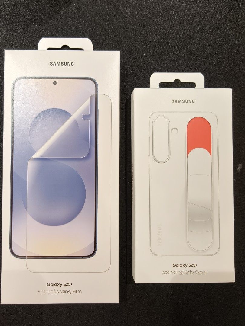 Samsung Galaxy S25 Plus standing grip case with anti reflective screen protector (Category: Cases & Sleeves) located in Makati City. Submitted by veilstyle (Listing ID 1405921525, Image 1). Description: brand new genuine samsung accessories white standing grip case - P2690 SRP anti-reflecting film (screen protector) -Pl P1190 SRP rfs: traded in s25+, no need for the accessories.