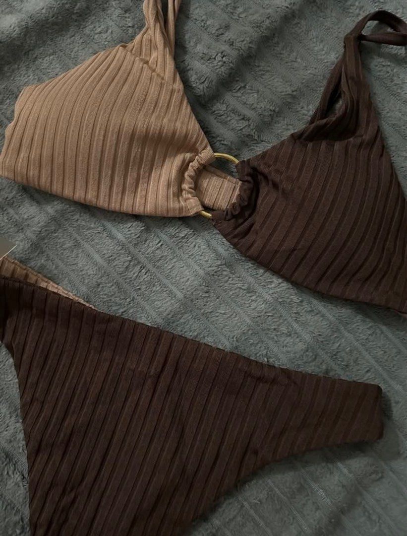 Shein ribbed bikini set ring (Two Piece SwimSuit) (Category: Bikinis & Swimsuits) located in Paranaque City. Submitted by jamgb (Listing ID 1406039509, Image 2). Description: NO TO LOWBALL OFFER 💵 Gcash 🚚 Lalamove J&T (Shipment day: Saturday).