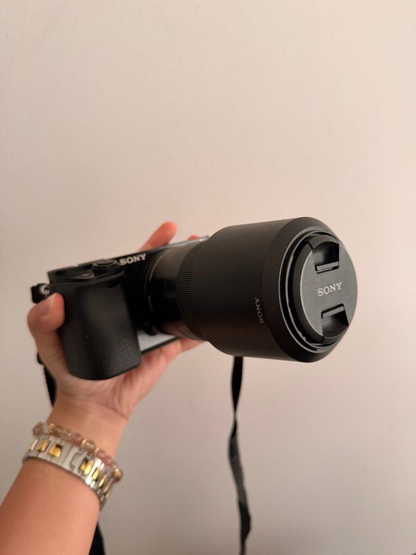 Sony a6000 (Category: Cameras) located in Cainta. Submitted by jeon.jkookie (Listing ID 1405927273, Image 1). Description: Comes with original battery & 2 lenses.