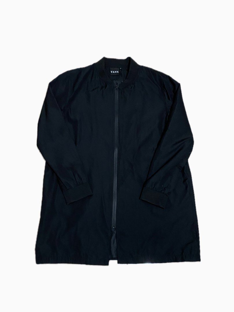 Tank Longline Bomber Jacket (Category: Coats, Jackets and Outerwear) located in Bacoor. Submitted by visualsells (Listing ID 1405944747, Image 1). Description: In an excellent condition W24 L33 Has an arm pocket, belly pockets and an inside breast pocket. No Issues 💎.