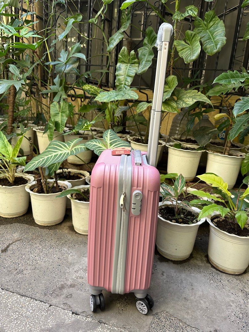 Travel Basic hand carry hard case luggage PINK (Category: Luggage) located in Manila. Submitted by kaelstoypalace (Listing ID 1405985682, Image 2). Description: .