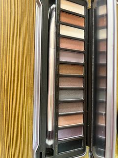 (Category: ) located in . Submitted by jecascloset (Listing ID 1405994374, Image 1). Description: .