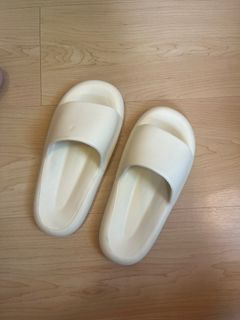 (Category: ) located in . Submitted by shopwithmeee (Listing ID 1406015406, Image 1). Description: .
