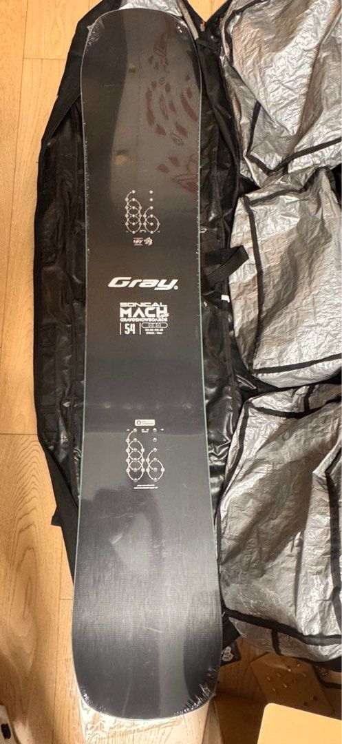 上雪一星期） 25/26 GRAY Snowboard SONICALMACH LT 54, 運動產品