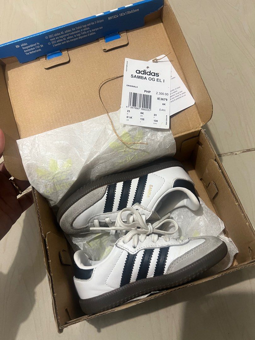 Adidas Samba OG EL I - Size 23 (Category: Babies & Kids Fashion) located in Pakil. Submitted by abeverage (Listing ID 1406216285, Image 1). Description: Personal preloved Original with box and tag. RFS: outgrown.