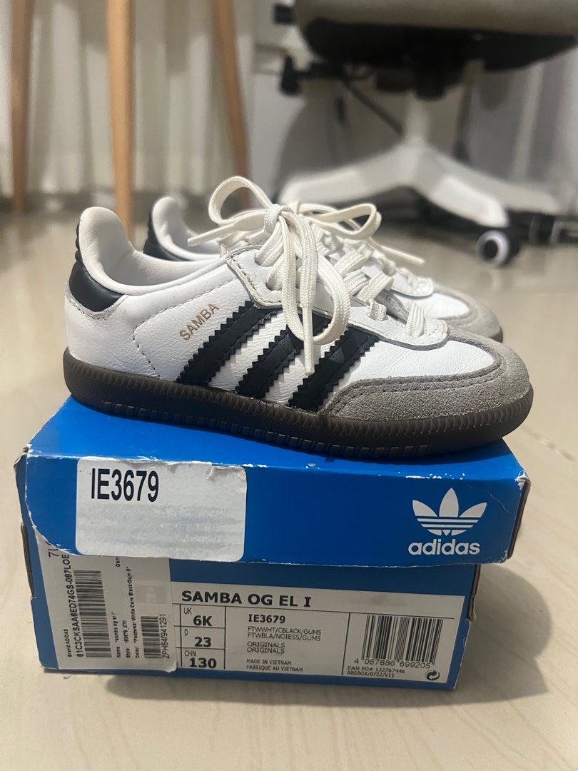Adidas Samba OG EL I - Size 23 (Category: Babies & Kids Fashion) located in Pakil. Submitted by abeverage (Listing ID 1406216285, Image 2). Description: Personal preloved Original with box and tag. RFS: outgrown.