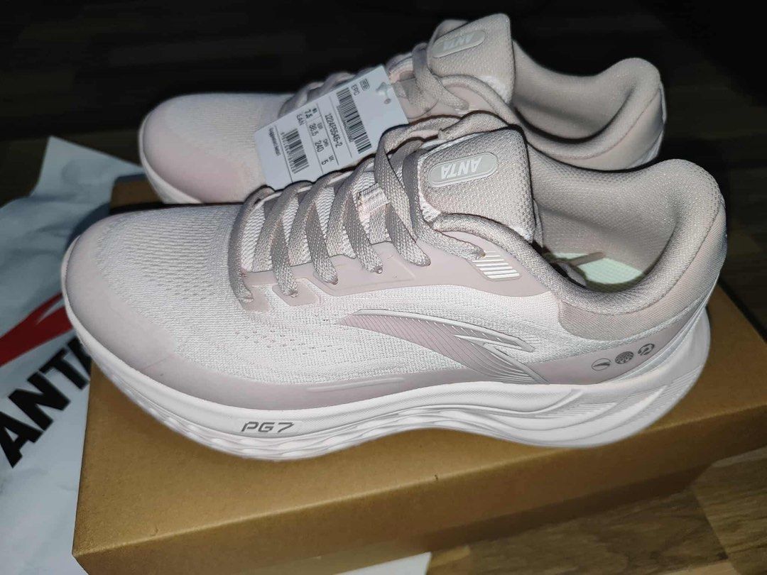 ANTA PG7 Running Shoes - Pink (Category: Sneakers) located in Quezon City. Submitted by erinescache (Listing ID 1406244241, Image 2). Description: - ANTA PG7 running shoes - Color: Pink - Size: US 7.5, UK 5, EUR 38.5 - Condition: Brand new, with original box and tags - Ideal for running and casual use - RFS: hindi nagagamit.