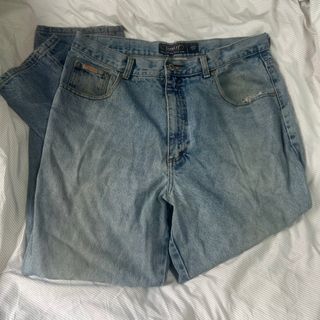 (Category: ) located in . Submitted by closetpurge (Listing ID 1406145466, Image 1). Description: .