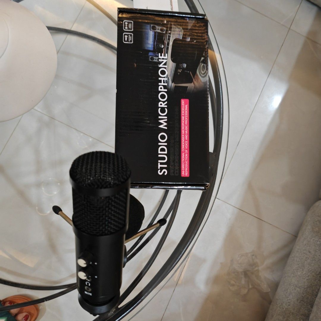 Broadcasting and Recording Microphone (Category: Microphones) located in Caloocan City. Submitted by det123123 (Listing ID 1406214089, Image 3). Description: BROADCASTING AND RECORDING MICROPHONE Capacitor microphone inside the precision electronic circuit control, point pickup and high output, low noise, dynamic range wide characteristics with good heart, widely used in recording studios, radio, stage performances, film and television work in po