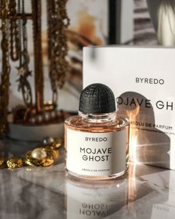 (Category: ) located in . Submitted by crazyforcosmetics (Listing ID 1149504248, Image 1). Description: .