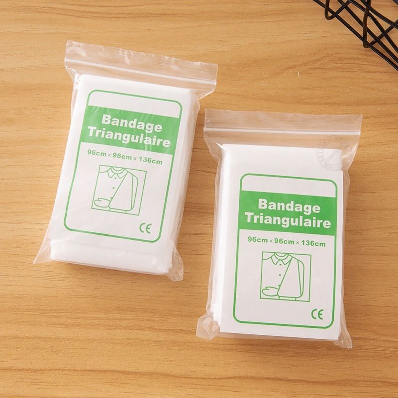 CROSSPOINT TRIANGULAR BANDAGE NON WOVEN (Category: Medical Supplies & Tools) located in Quezon City. Submitted by zyra26 (Listing ID 1406109832, Image 1). Description: .