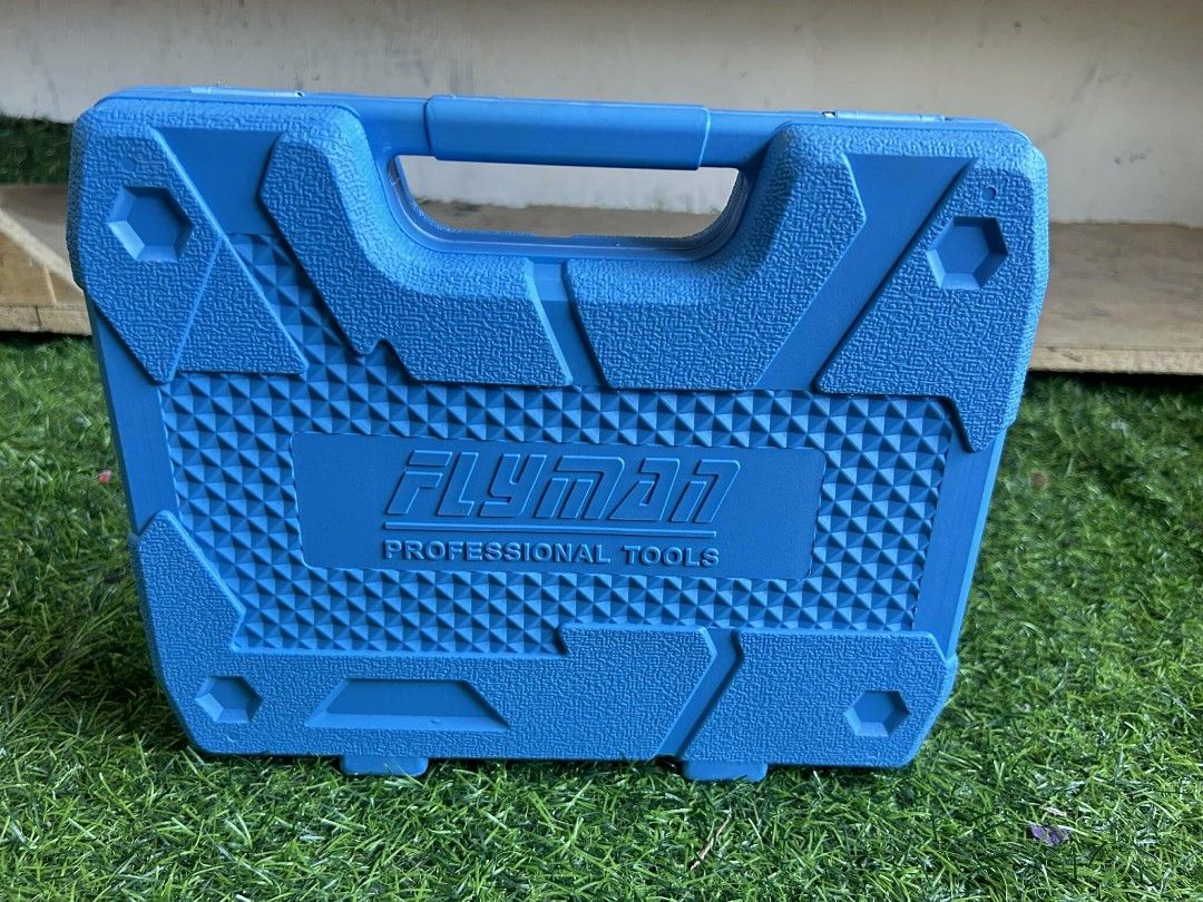 Flyman Professional Tools Socket Set (Category: Construction Tools & Equipment) located in Pasay City. Submitted by tanyasy2729 (Listing ID 1406140814, Image 1). Description: - Flyman Professional Tools socket set - Comes in a blue case - Includes multiple sockets and adapters - Ready for immediate use - Case features a convenient handle Brand-new location: cavite anabu lalamove or jnt.