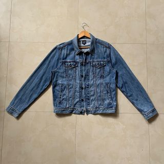 (Category: ) located in . Submitted by renatoandre__ (Listing ID 1406133055, Image 1). Description: .