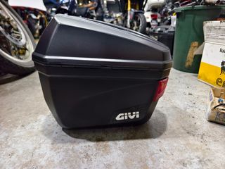 (Category: ) located in . Submitted by melvenlo88 (Listing ID 1406245345, Image 1). Description: .