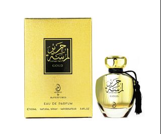 (Category: ) located in . Submitted by sgperfumef66439 (Listing ID 1406256808, Image 1). Description: .