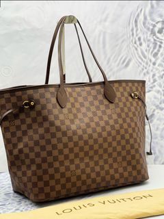 (Category: ) located in . Submitted by redrabbitluxury (Listing ID 1406199042, Image 1). Description: .