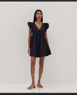 (Category: ) located in . Submitted by givenchy584 (Listing ID 1404264101, Image 1). Description: .