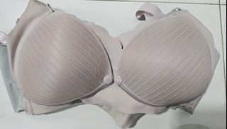 (Category: ) located in . Submitted by chanming17 (Listing ID 1406224152, Image 1). Description: .