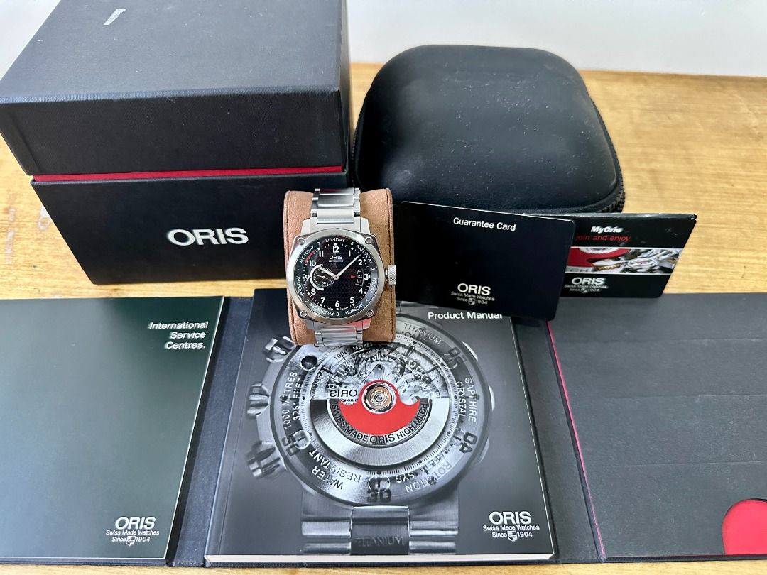Oris BC4 Small Second Pointer Date (Category: Men's Watches) located in Manila. Submitted by ksssvv (Listing ID 1406154749, Image 2). Description: Oris BC4 Small Second Pointer Date 42.70mm 9/10 Excellent Condition with honest and decent light scratches on the case and bracelet Bracelet can fit approximately 7.5in Complete with Box , Manuals, warranty Card Purchased in Local Store.