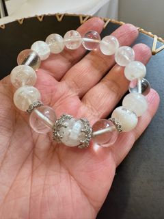 (Category: ) located in . Submitted by indulgelover (Listing ID 1406113152, Image 1). Description: .