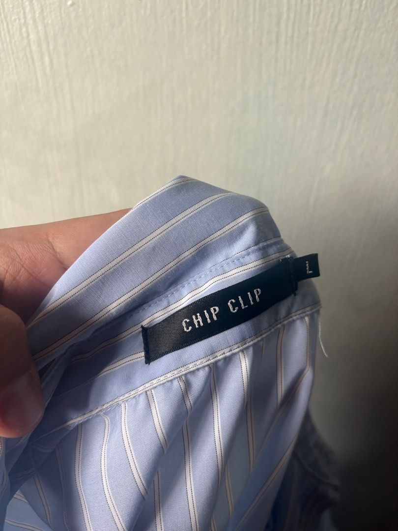 Printed polo (Category: Tshirts & Polo Shirts ) located in Taguig. Submitted by roxjl (Listing ID 1406126609, Image 3). Description: One time lang na suot for picture Got this on Japan local store.