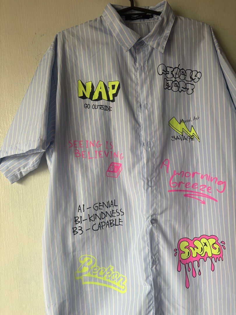 Printed polo (Category: Tshirts & Polo Shirts ) located in Taguig. Submitted by roxjl (Listing ID 1406126609, Image 2). Description: One time lang na suot for picture Got this on Japan local store.
