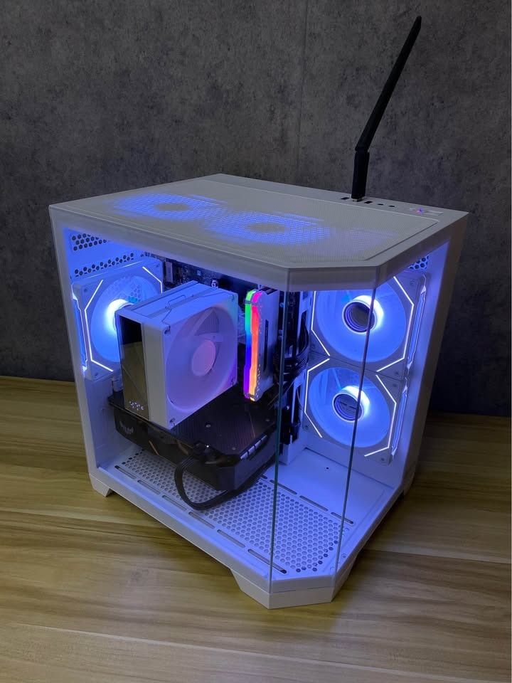 Ryzen 5 Gaming System Unit (Category: Desktops) located in Caloocan City. Submitted by clyde.manansala (Listing ID 1406283781, Image 2). Description: For sale only. No swap. Full Specifications: Price: 23,499 pesos only (Slightly negotiable) Processor: Ryzen 5 5500 6 Cores 12 Threads (Bnew) CPU Cooler: Jungle Leopard KF420-DGT Digital ARGB White (Bnew) Motherboard: MSI B450M-A Pro Max II AM4 (Bnew) RAM: Corsair Vengeance PRO 8gbx2 16gb 3200mhz DD