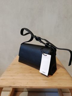 (Kategori: ) berada di . Dikirim oleh oldtrifty (ID iklan 1406148982, Gambar 1). Deskripsi: .