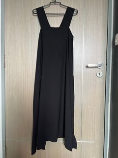 (Category: ) located in . Submitted by ohhelloooooo (Listing ID 1406156789, Image 1). Description: .
