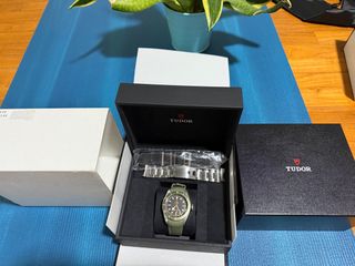 (Category: ) located in . Submitted by watch_lover22 (Listing ID 1406149532, Image 1). Description: .