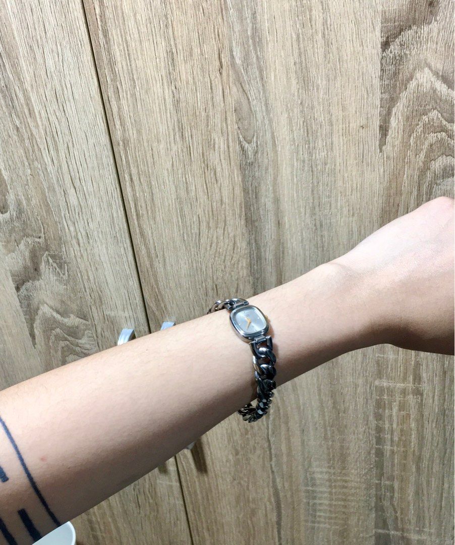 Vintage Citizen (Category: Women's Watches) located in Mandaluyong City. Submitted by needs99 (Listing ID 1405878248, Image 3). Description: like new condition walang gasgas.